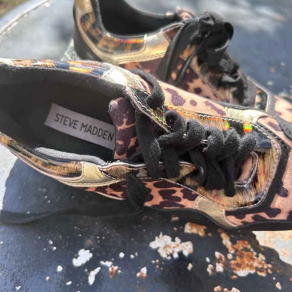 Steve Madden Leopard Print Platform Sneakers - Picture 8 of 8